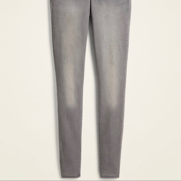 Skinny Jeans - Picture 2 of 5